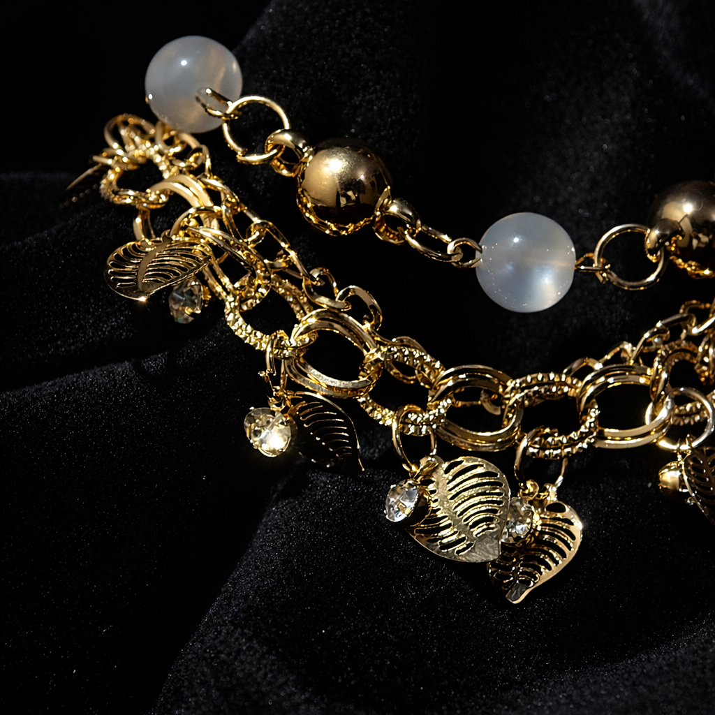 Royal Hand Bracelet | Timeless & Trendy
